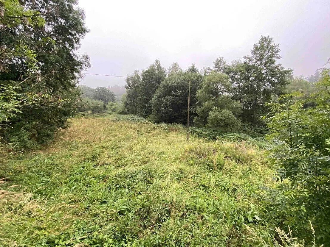 Prodej pozemku 1758 m²